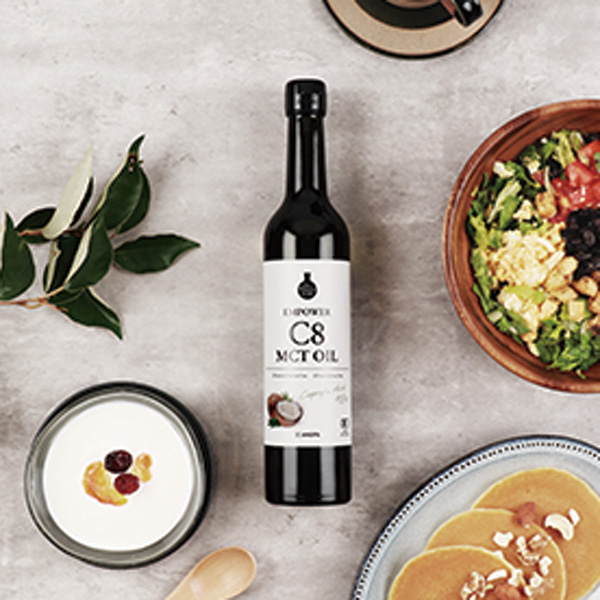 アンファー株式会社<br>エンパワー C8 MCTオイル
