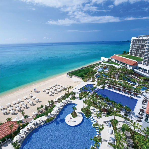 ワンランク上の極上ステイ<br>「琉球ホテル&リゾート 名城ビーチ」