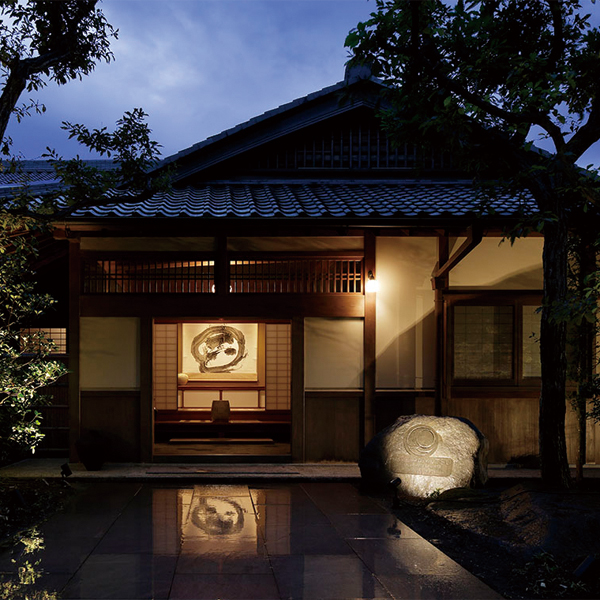 THE HIRAMATSU<br>HOTELS & RESORTS 熱海<br>ペア宿泊券 1泊2食付